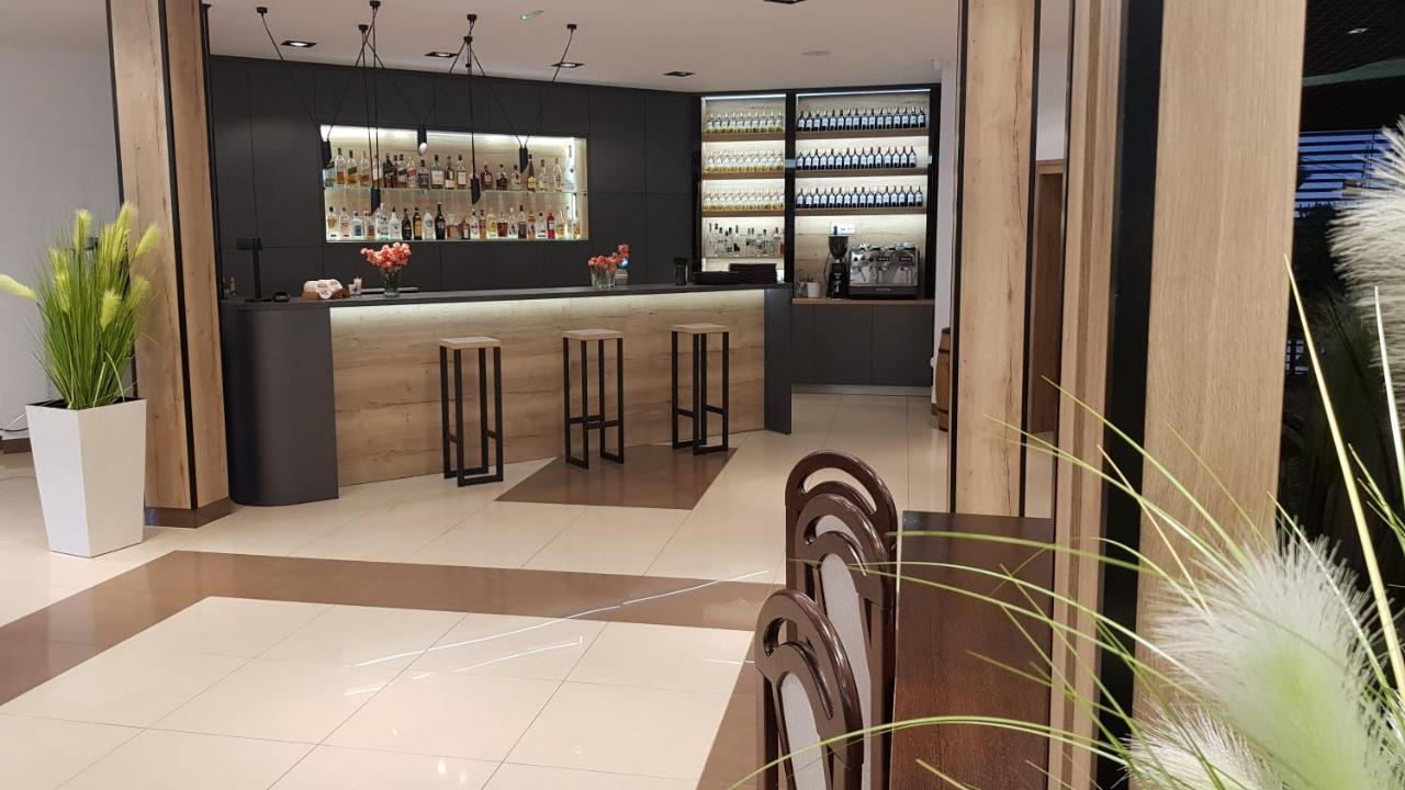 Ostre Hotel Zimnik Luksus Natury Spa & Wellness מראה חיצוני תמונה