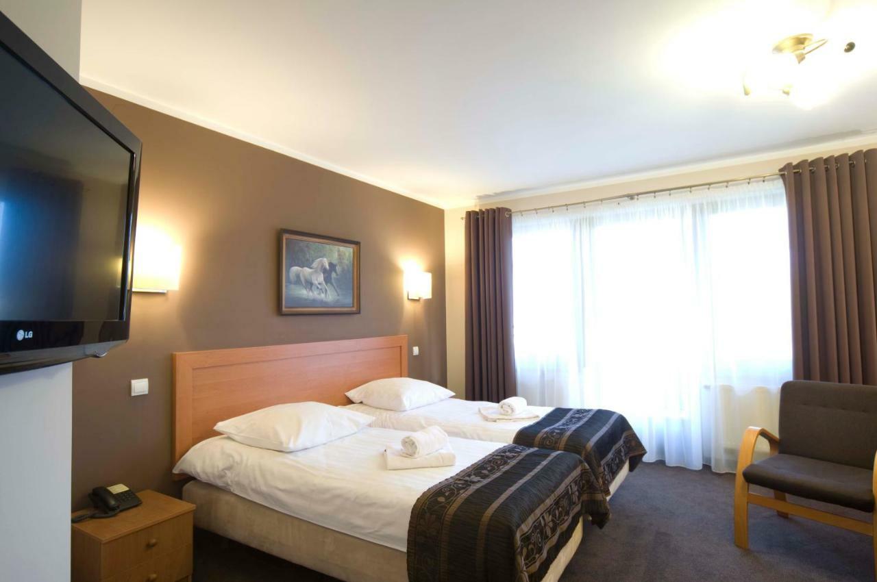 Ostre Hotel Zimnik Luksus Natury Spa & Wellness מראה חיצוני תמונה