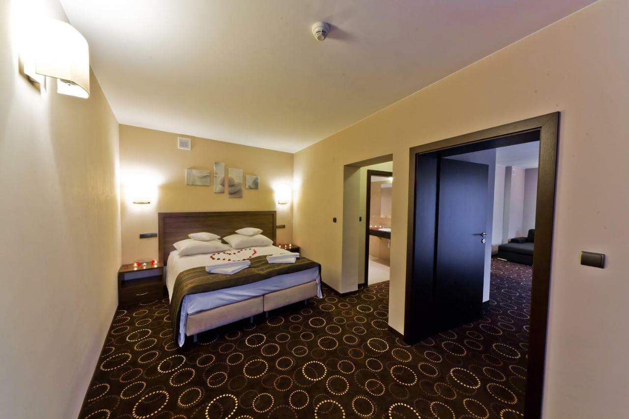 Ostre Hotel Zimnik Luksus Natury Spa & Wellness מראה חיצוני תמונה
